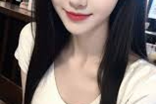 知名网红坑骗粉丝穿真货卖假货被曝光后解释自己是不小心的